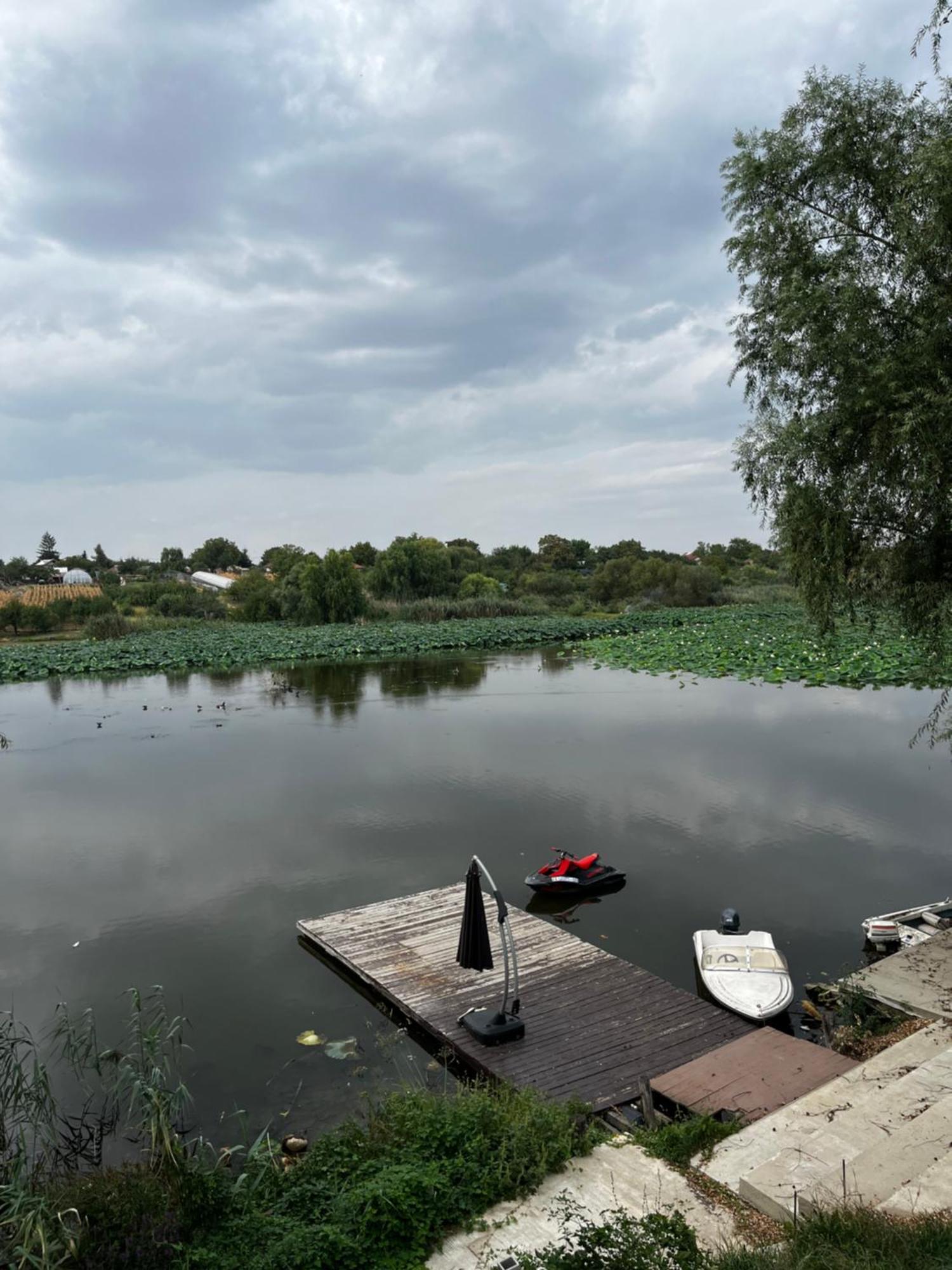 La Nuferi Lac To Therme & Aeroport Otopeni Hotel Snagov Eksteriør billede